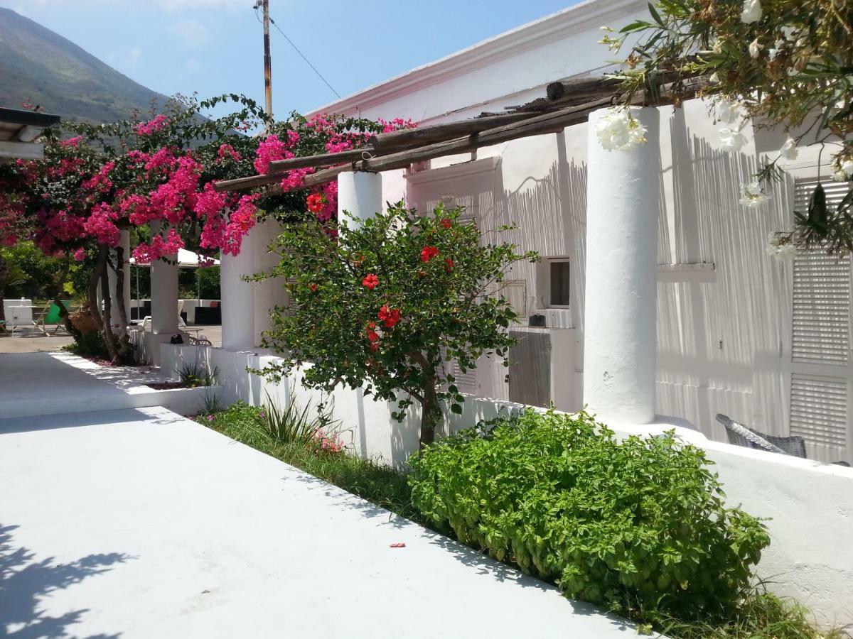 Casa Carlotta Bed & Breakfast Stromboli Exterior photo